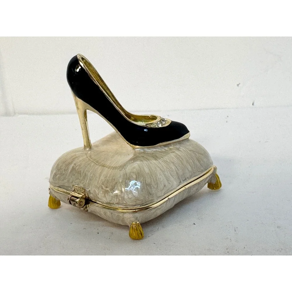 Black High Heel Stiletto on Pillow Enameled Trinket Box Gold Tone Rhinestone